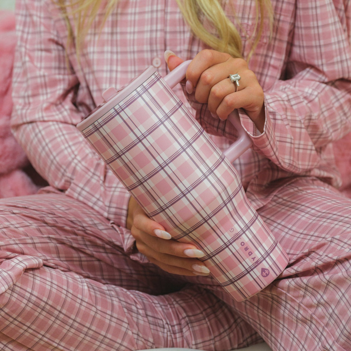 HYDROJUG HydroJug Traveler 40oz - Pillow Talk Plaid