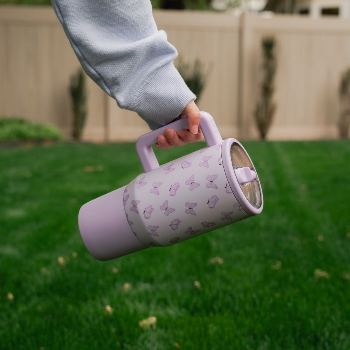 HYDROJUG HydroJug Traveler 20oz - Leakproof Kids Tumbler with Handle – Flutter