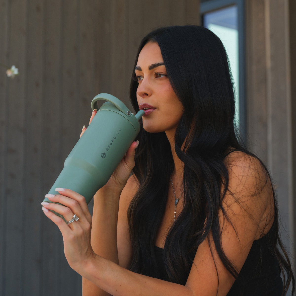 HYDROJUG HydroJug Sport 32oz - Courtyard