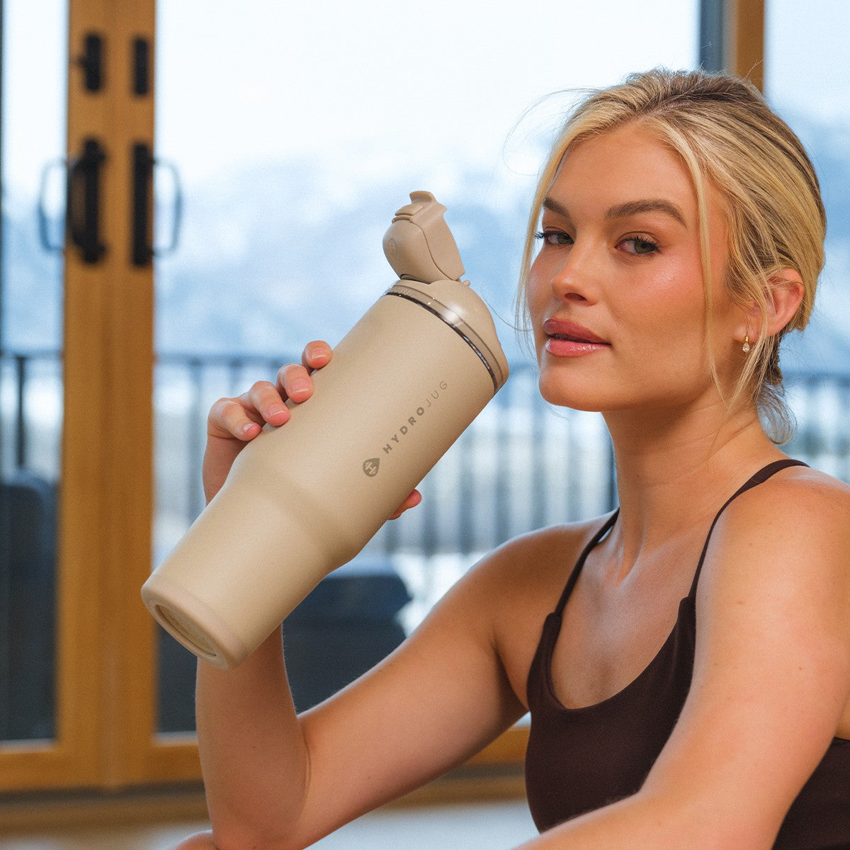 HYDROJUG HydroJug Ease2o 32oz - Compact Water Bottle with Straw & Chug Spout – Dune