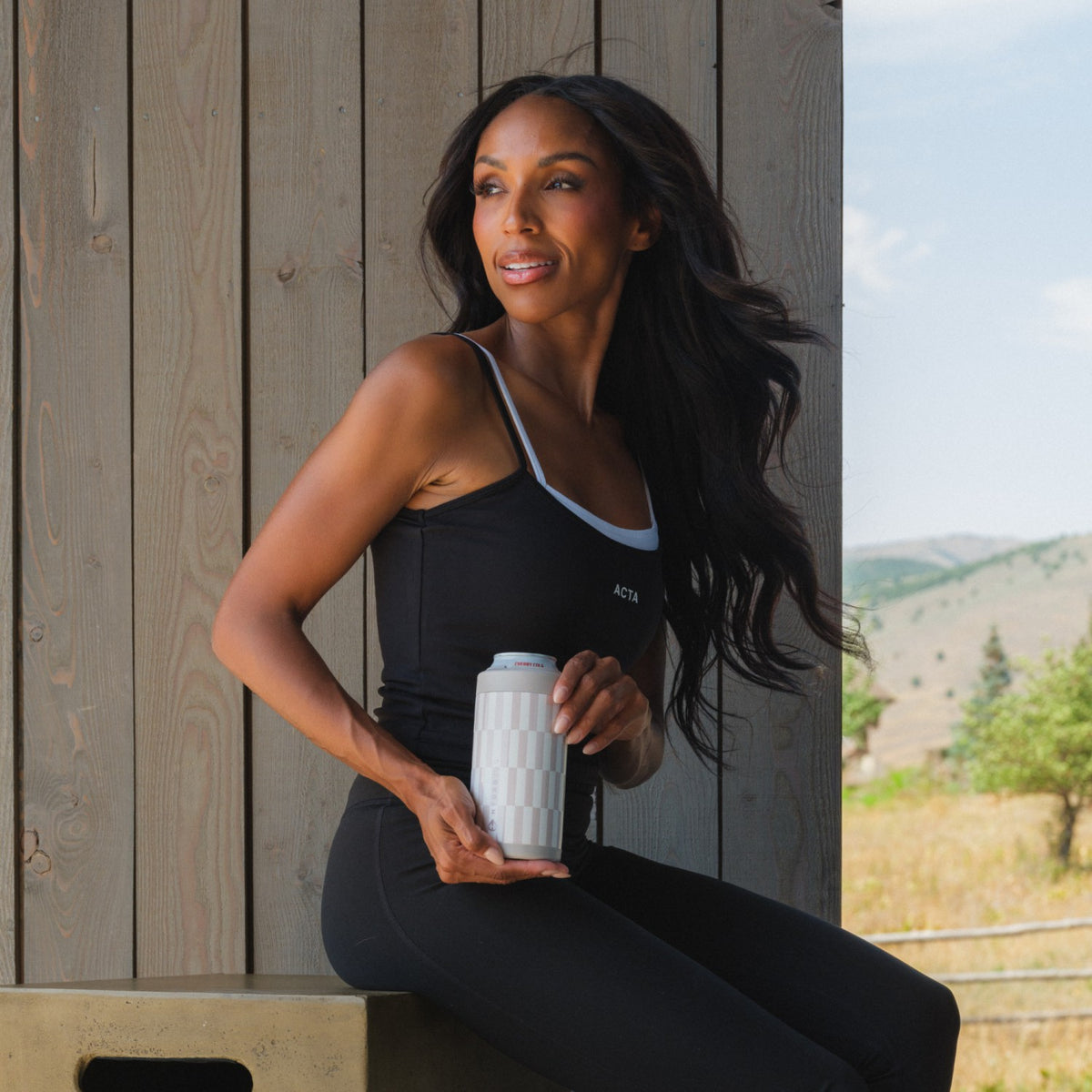 HYDROJUG HydroJug Can Cooler 16oz - Latte